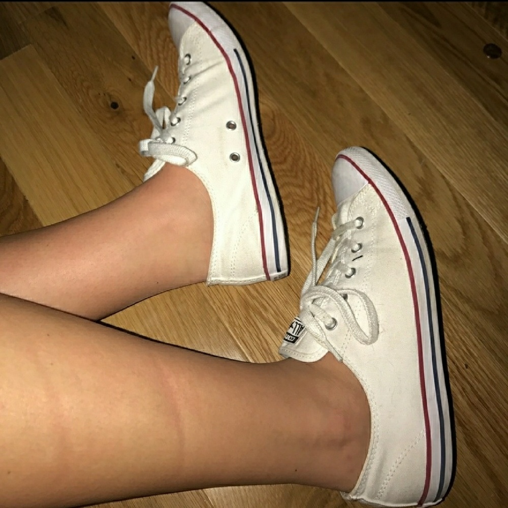 SOLD White Converse